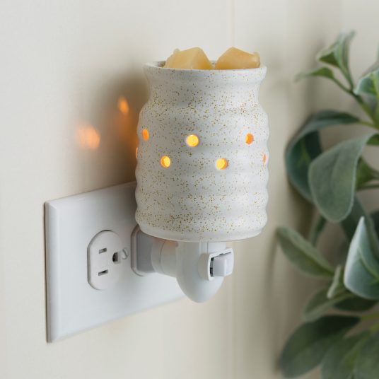 Pluggable Wax Warmer - Linen - Country Wyx