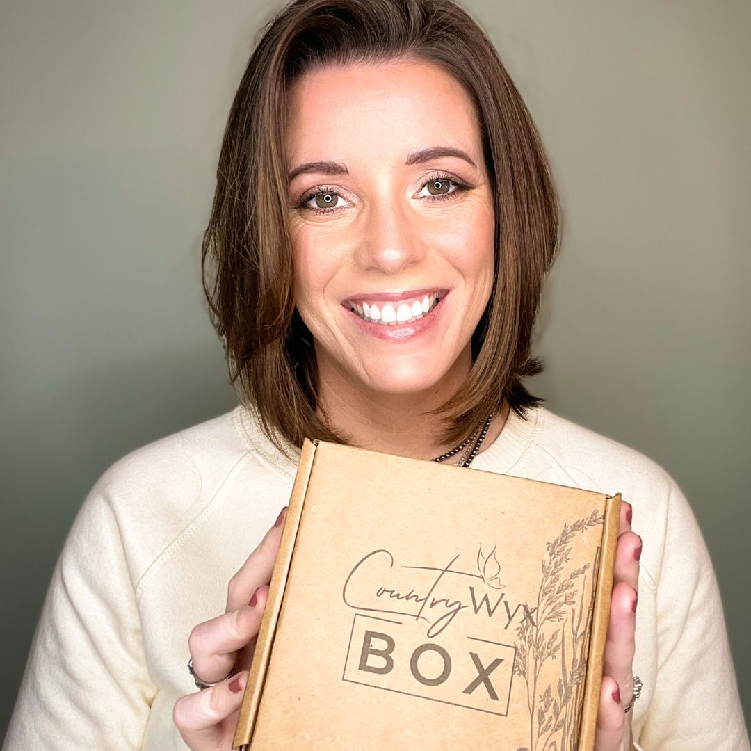 Box box) Country Wyx