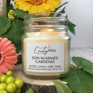 Country Wyx 8oz Candle - Sun-Warmed Gardenia